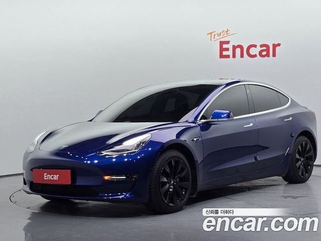 Tesla Model 3 2020