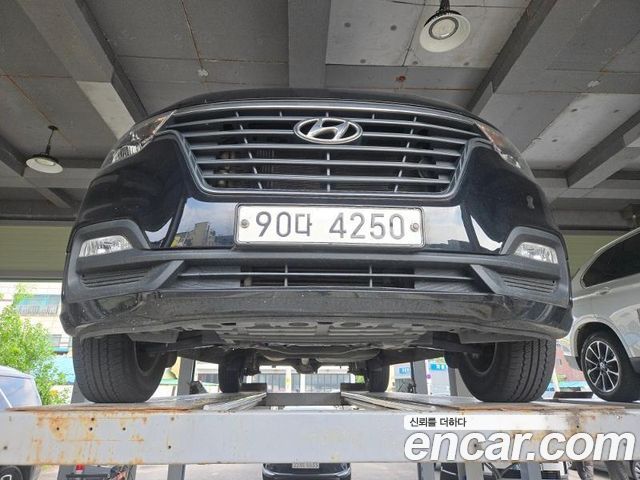 Hyundai Starex 2019