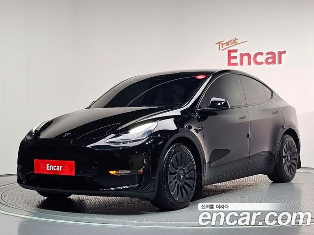 Tesla Model Y 2022