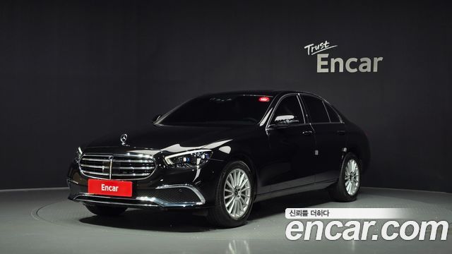 Mercedes-Benz E-Class 2023