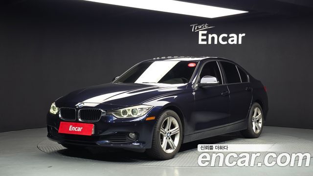 BMW 3-Series 2012