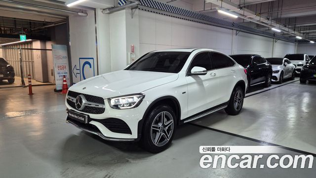 Mercedes-Benz GLC-Class 2021