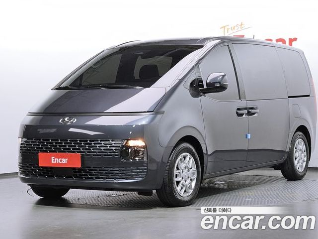 Hyundai Staria 2022