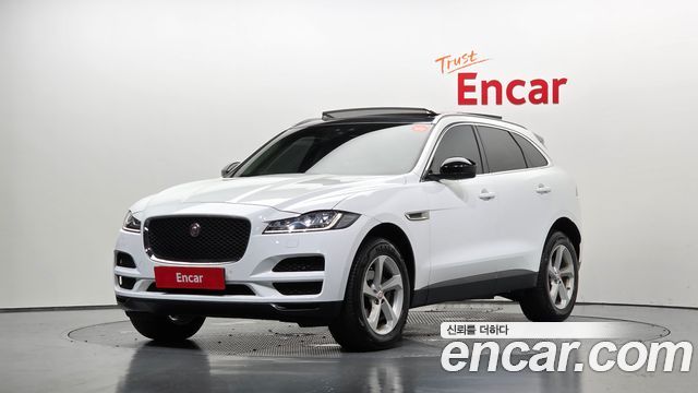 Jaguar F-PACE 2019