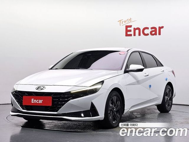Hyundai AVANTE 2022