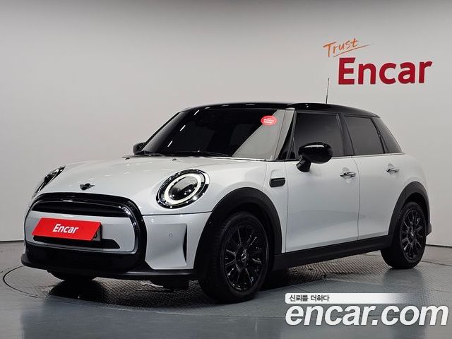 Mini Cooper 2024
