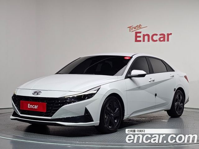 Hyundai AVANTE 2021
