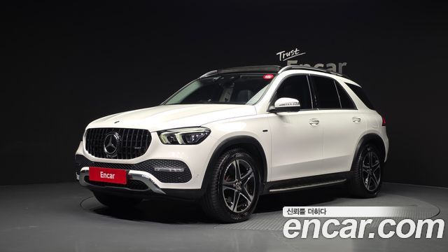 Mercedes-Benz GLE-Class 2021