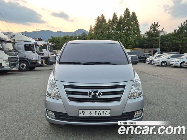 Hyundai Starex 2016