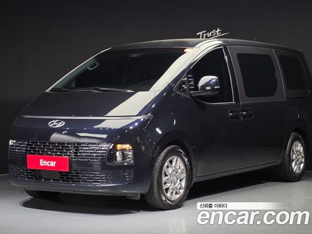 Hyundai Staria 2022
