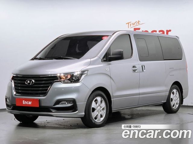 Hyundai Starex 2019