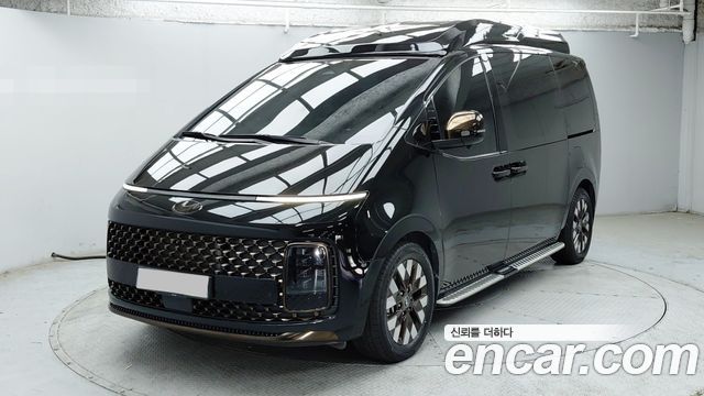 Hyundai Staria 2021