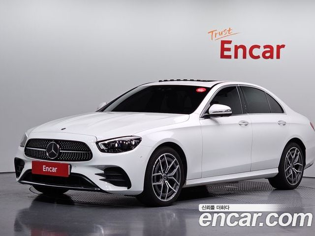 Mercedes-Benz E-Class 2022