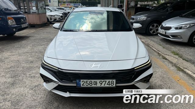 Hyundai AVANTE 2023
