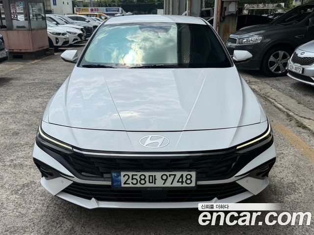 Hyundai AVANTE 2023