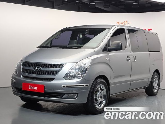 Hyundai Starex 2013