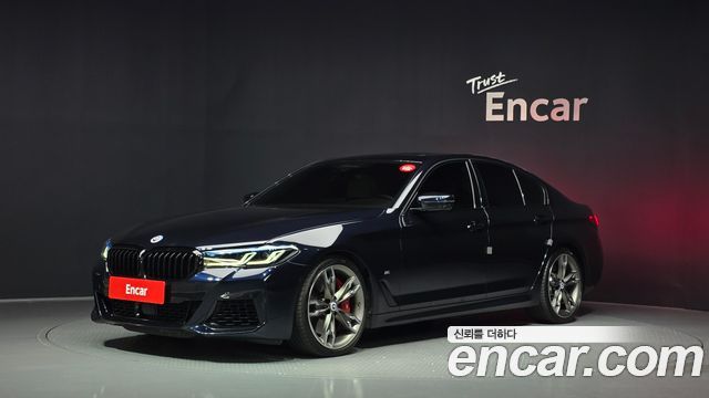 BMW 5-Series 2023