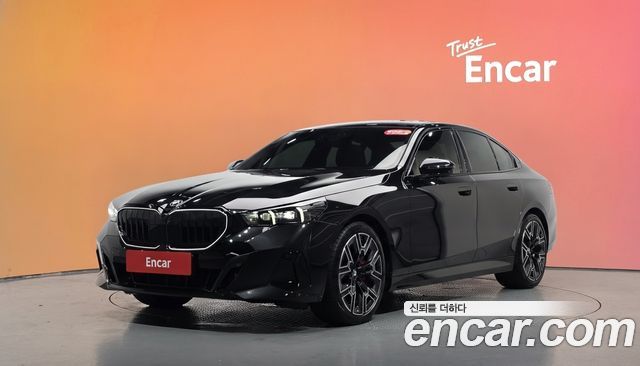 BMW 5-Series 2025