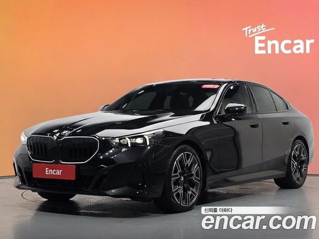 BMW 5-Series 2025
