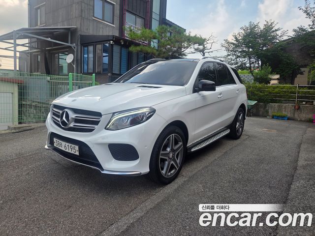 Mercedes-Benz GLE-Class 2016