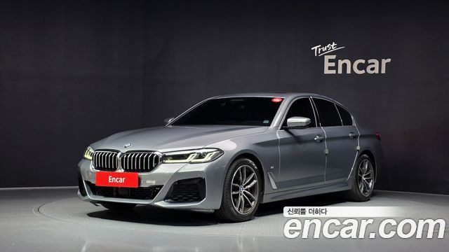 BMW 5-Series 2023