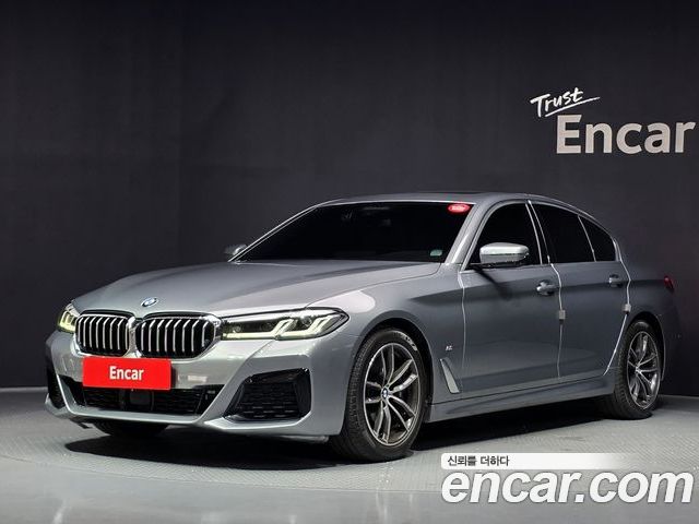 BMW 5-Series 2023