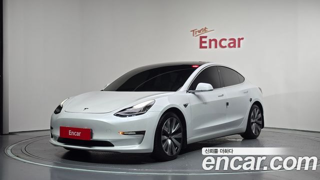 Tesla Model 3 2020