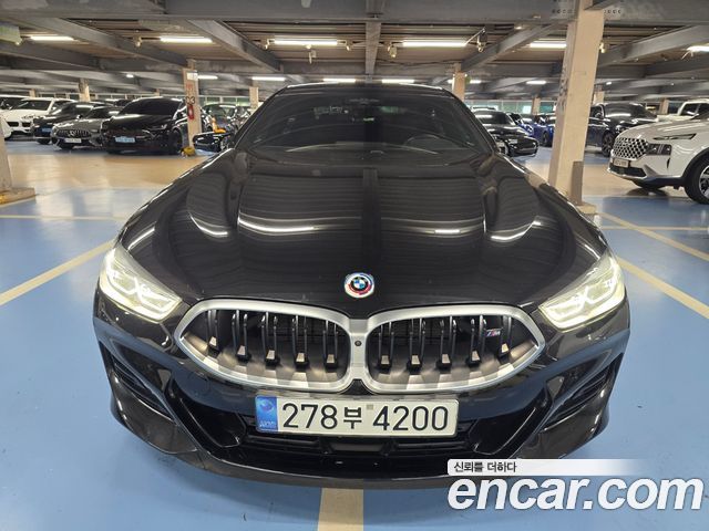 BMW 8-Series 2022