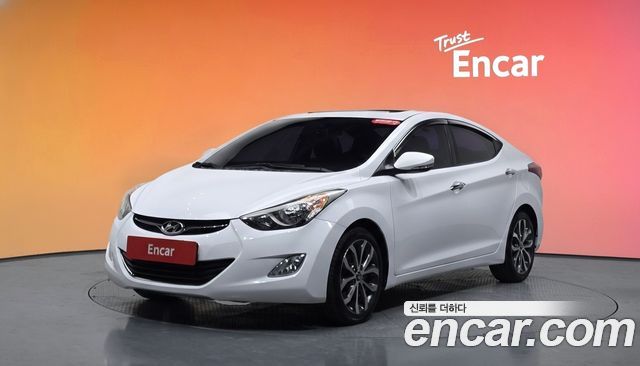 Hyundai AVANTE 2013