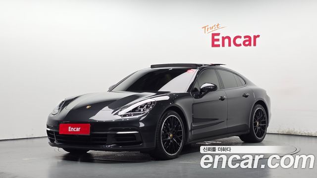 Porsche Panamera 2018