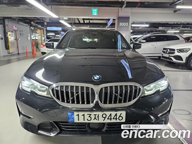 BMW 3-Series 2021
