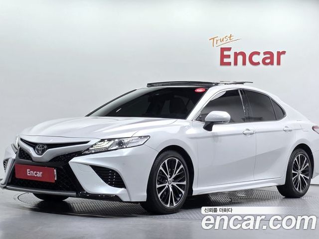 Toyota Camry 2020