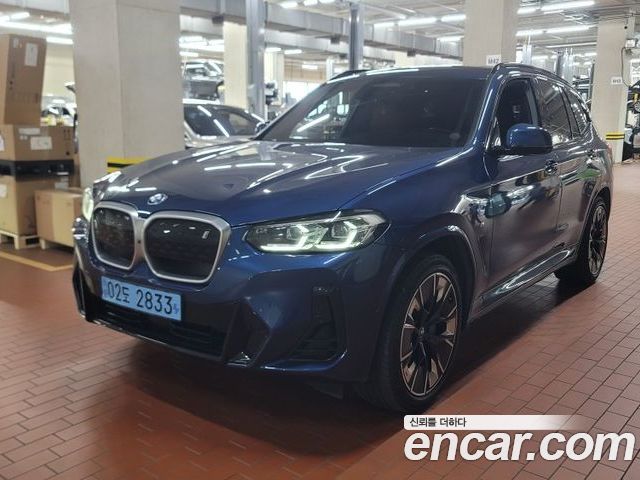 BMW iX3 2022