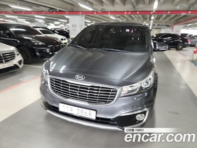 Kia Canival 2015