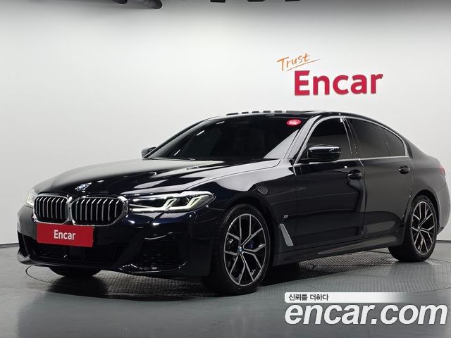 BMW 5-Series 2023