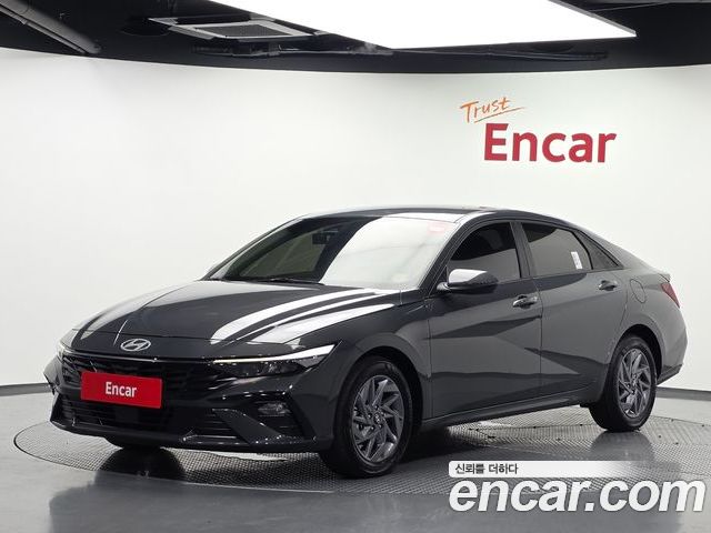 Hyundai AVANTE 2024