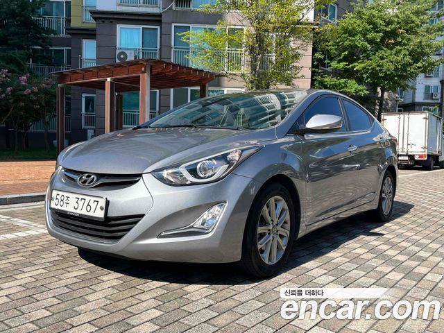 Hyundai AVANTE 2013