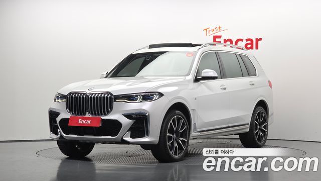 BMW X7 2021