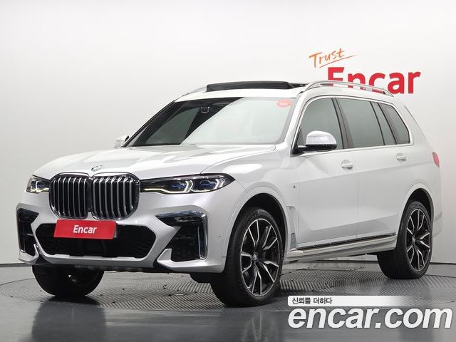 BMW X7 2021