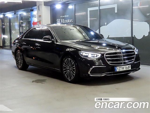 Mercedes-Benz S-Class 2021