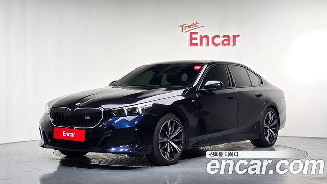 BMW 5-Series 2024