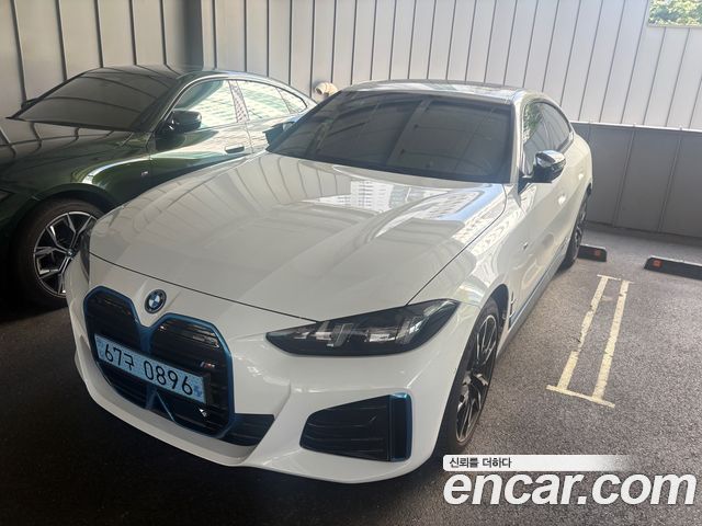 BMW i4 2025