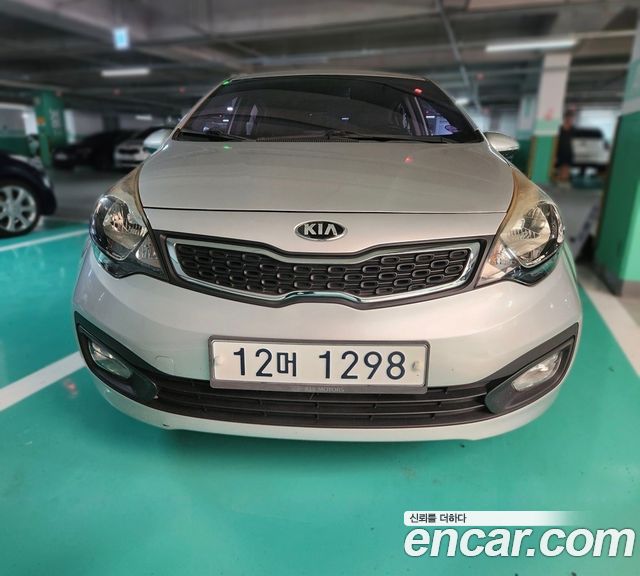 Kia pride 2013