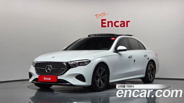 Mercedes-Benz E-Class 2024