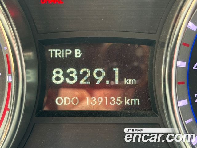 Hyundai Sonata 2011