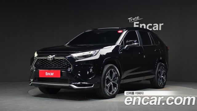 Toyota RAV4 2025