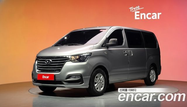 Hyundai Starex 2018