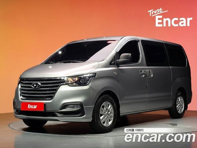 Hyundai Starex 2018