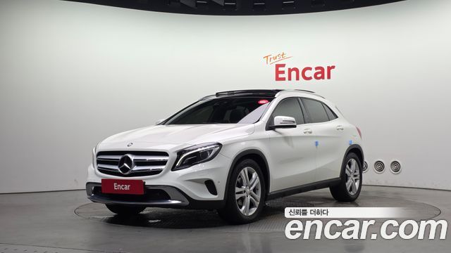 Mercedes-Benz GLA-Class 2016
