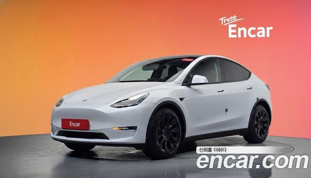Tesla Model Y 2022
